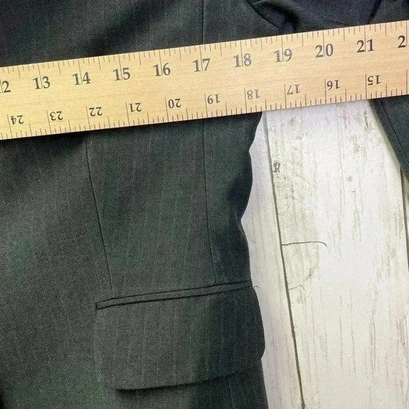 Calvin Klein skirt suit size 8p Color Black with pin stripe pattern/Work/Career - Picture 11 of 16